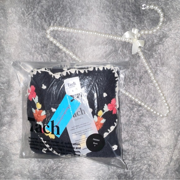 TACH CLOTHING FARAH HAND KNITTED WOOL CARDIGAN - Picture 5 of 14